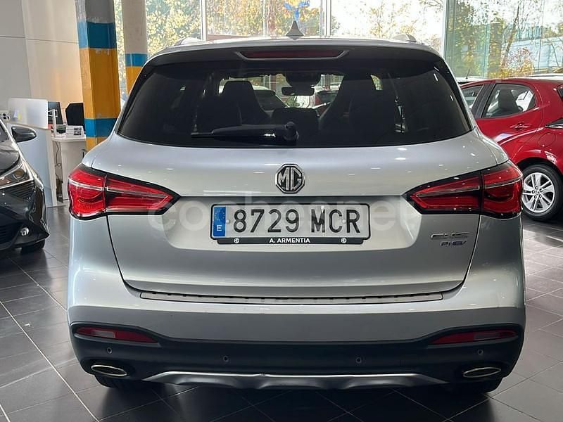 Usado MG EHS Luxury 258 CV (189 kW) 2022 Gris / plata SUV