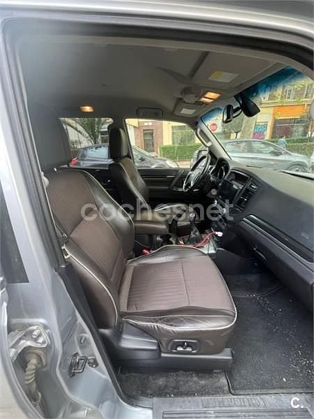 Usado Mitsubishi Montero Motion 200 CV (147 kW) 2011 Gris / plata SUV