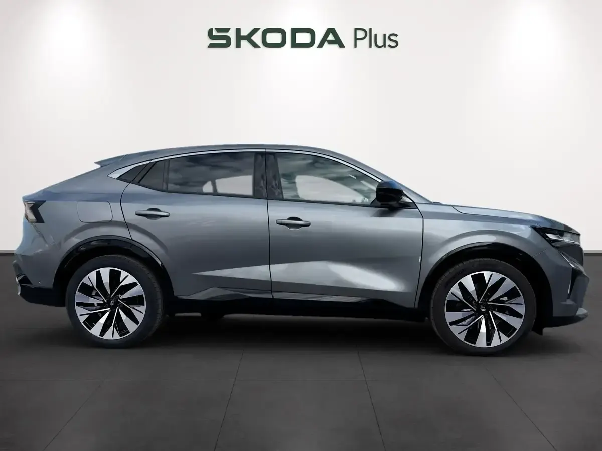 Usado Renault Rafale Techno 200 CV (147 kW) 2025 Gris SUV