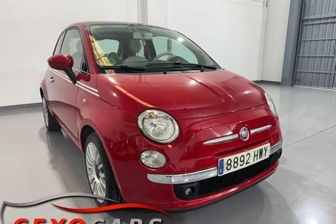 Usado Fiat 500 Lounge 69 CV (50 kW) 2014 Rojo Utilitario