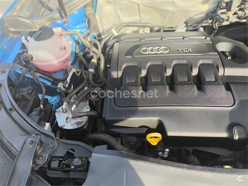 Usado Audi Q3 150 CV (110 kW) 2016 Azul SUV