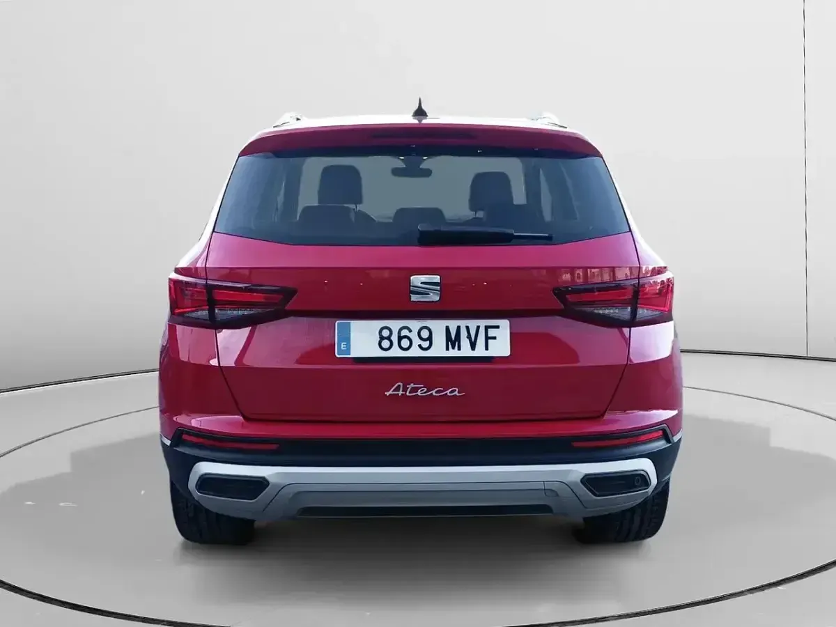 Begagnad Seat Ateca Xperience 150 HK (110 kW) 2024 Röd SUV
