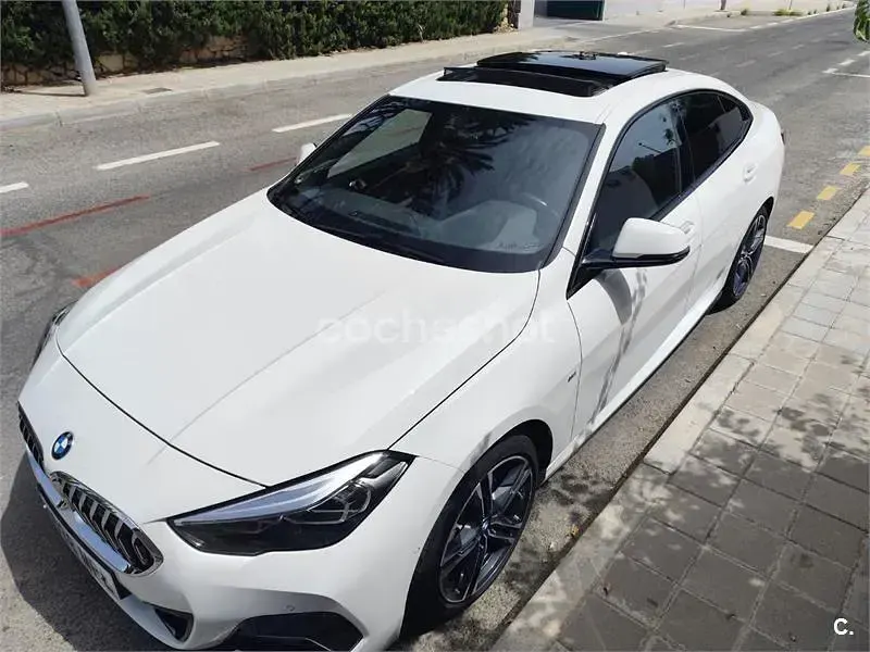 Usado BMW 218 Comfort Edition 136 CV (100 kW) 2024 Blanco Coupe