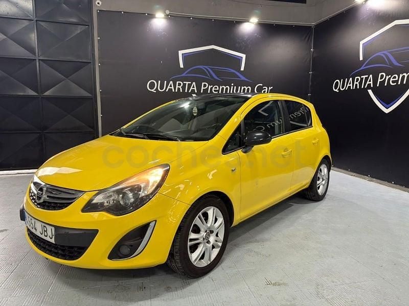 Usado Opel Corsa Expression 90 CV (66 kW) 2014 Amarillo Utilitario