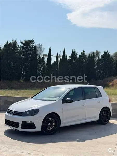 Usado VW Golf VI R 270 CV (198 kW) 2011 Blanco Utilitario