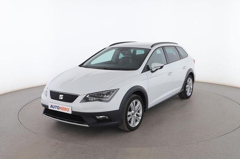 Blanco Usado 2017 Seat Leon Familiar | 13.299 € (Un poco caro) - Imagen 1/3