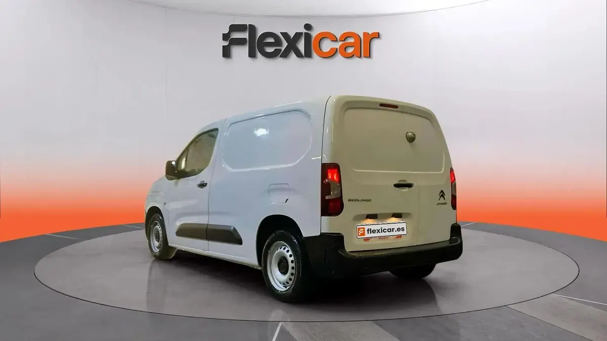 Usado Citroën Berlingo 76 CV (55 kW) 2019 Blanco Monovolumen