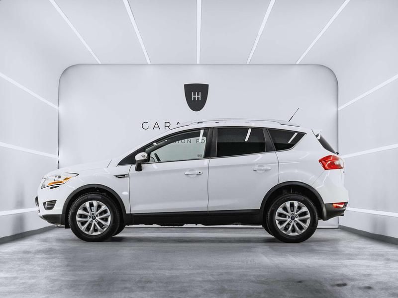 Usado Ford Kuga Titanium 140 CV (102 kW) 2011 Blanco SUV