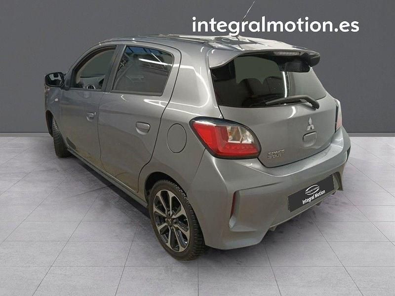 Usado Mitsubishi Space Star 70 CV (51 kW) 2021 Gris Utilitario