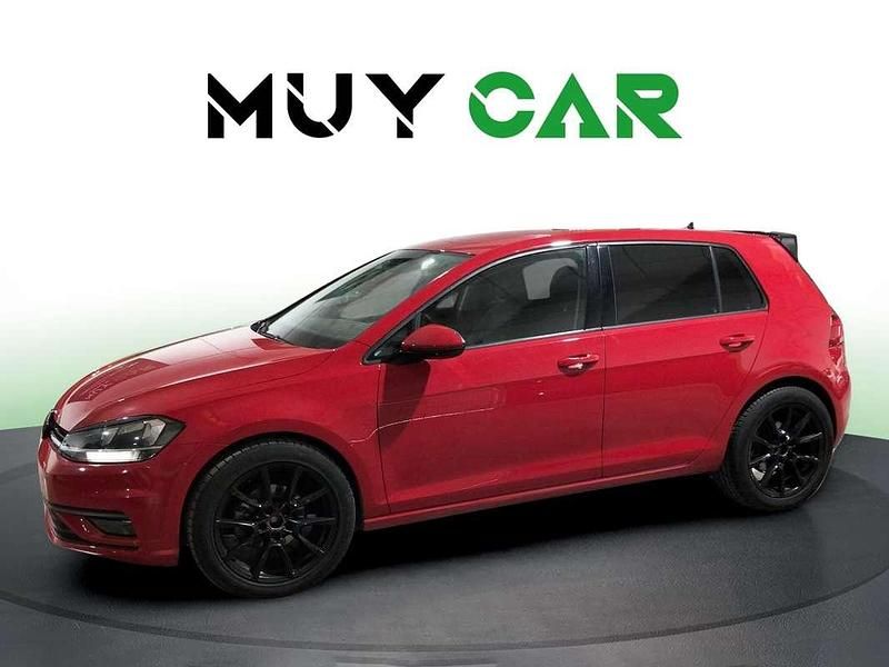 Usado VW Golf VII 116 CV (85 kW) 2019 Burdeos Utilitario