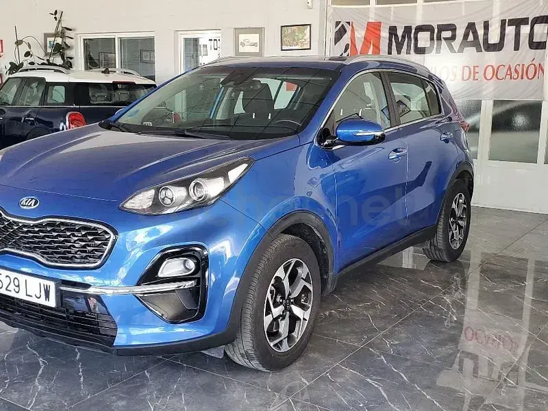 Usado Kia Sportage 136 CV (100 kW) 2020 Azul SUV