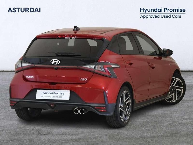 Usado Hyundai i20 N Line 80 CV (58 kW) 2024 Rojo Utilitario