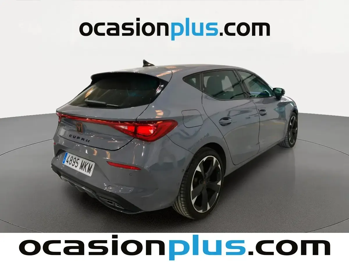 Usado Cupra Leon 190 CV (139 kW) 2023 Gris SUV