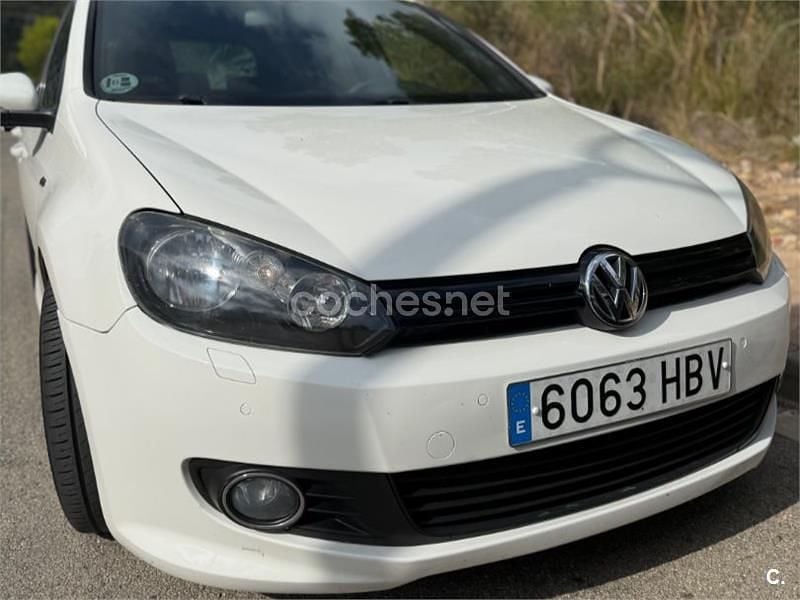 Blanco Usado 2011 VW Golf VI Sport Berlina | 7600 € (Precio justo) - Imagen 1/4
