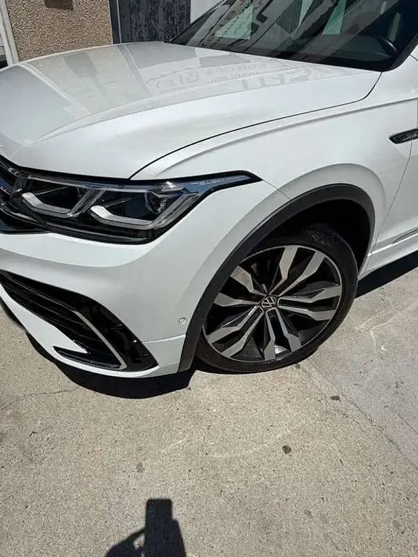 Usado VW Tiguan R-line 150 CV (110 kW) 2021 Blanco SUV