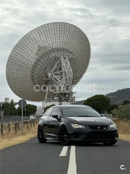 Usado Seat Leon SC FR 184 CV (135 kW) 2014 Negro Utilitario