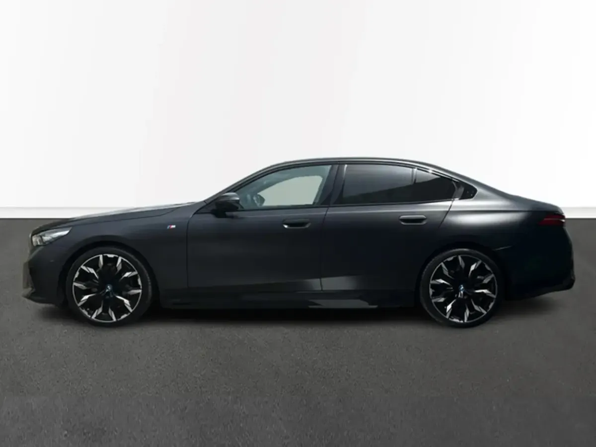 Nuevo BMW i5 Comfort Edition 250 kW (340 CV) 2026 Gris Berlina