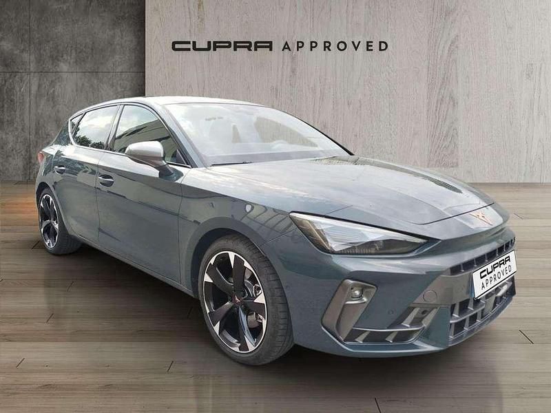 Usado Cupra Leon 150 CV (110 kW) 2024 Azul Utilitario