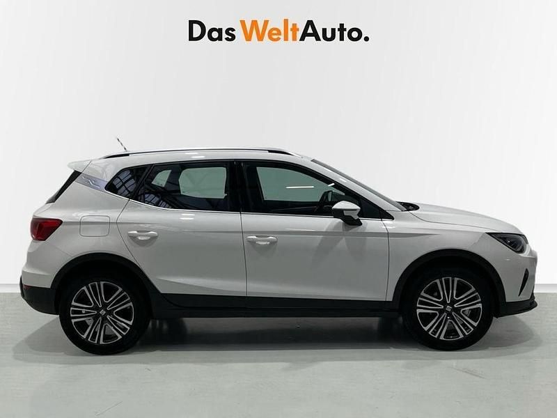Usado Seat Arona FR 115 CV (84 kW) 2024 Blanco SUV