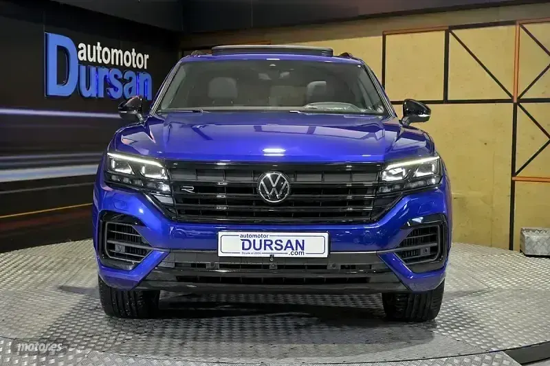 Usado VW Touareg R 462 CV (339 kW) 2021 Azul SUV