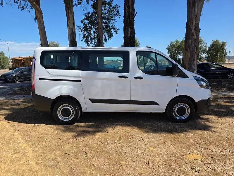 Usado Ford Transit Custom Nugget 130 CV (95 kW) 2020 Blanco Familiar