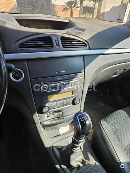 Usado Renault Laguna III Dynamique 150 CV (110 kW) 2007 Negro Berlina