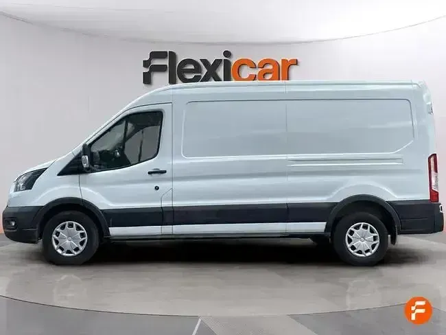 Usado Ford Transit 131 CV (96 kW) 2023 Blanco Berlina