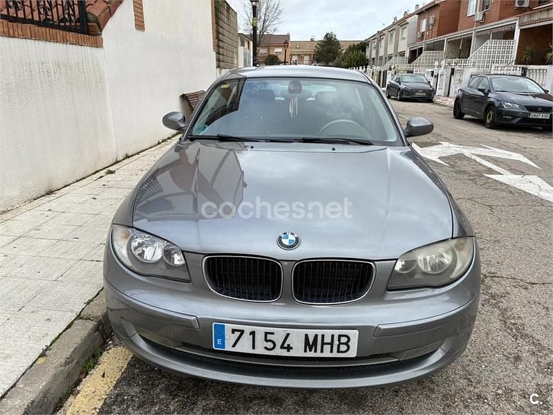 Usado BMW 116 115 CV (84 kW) 2008 Gris / plata Utilitario