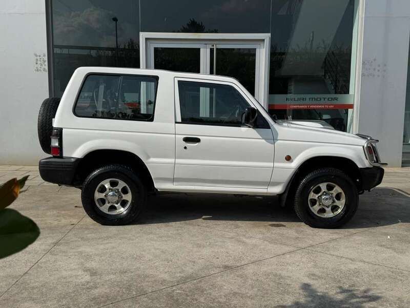 Blanco Usado 1998 Mitsubishi Montero SUV | 11.499 € (Precio justo) - Imagen 1/4