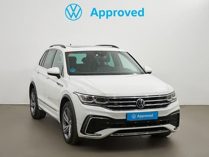 Blanco Usado 2021 VW Tiguan R-line SUV | 31.480 € (Un poco caro) - Imagen 1/4