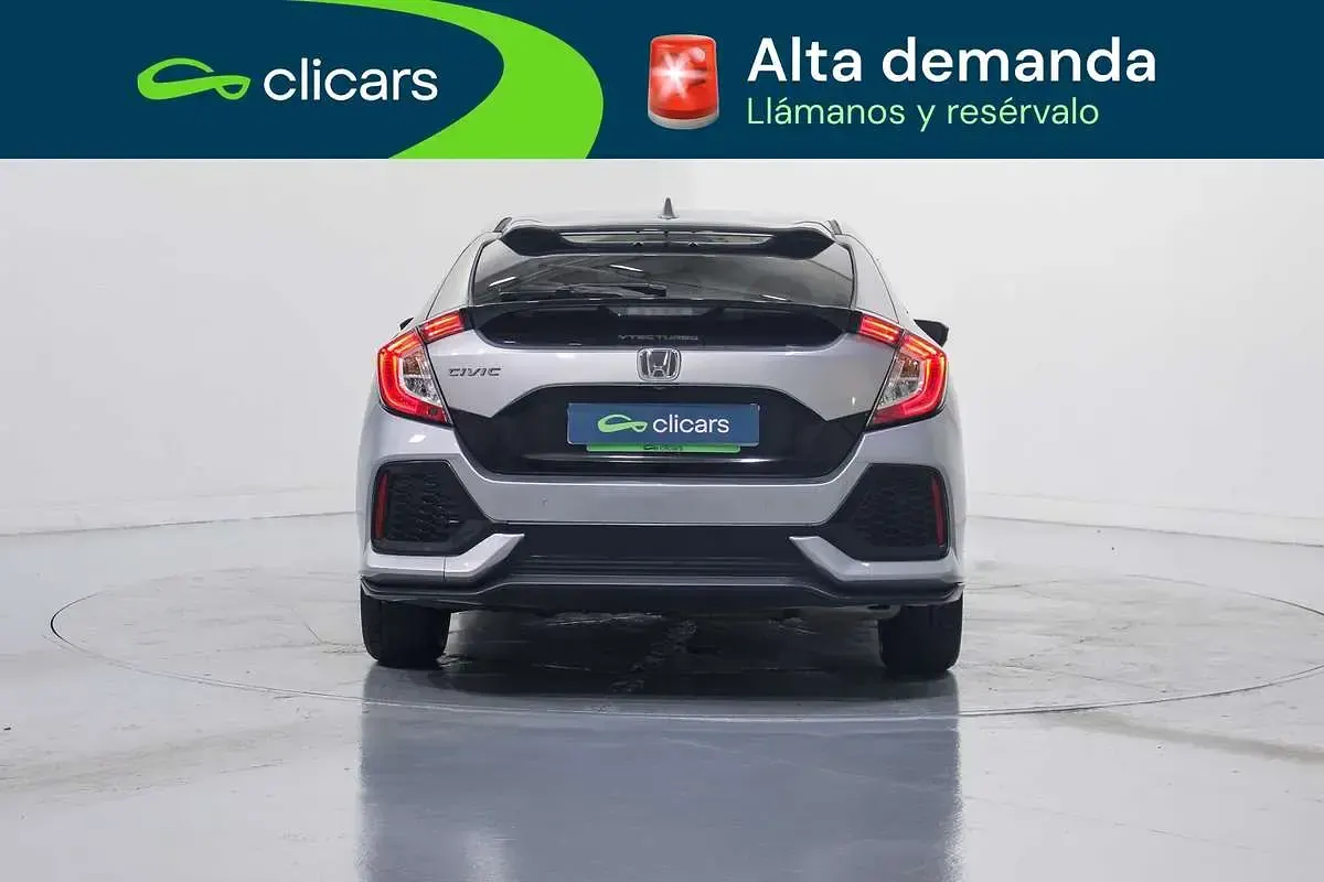 Usado Honda Civic Comfort 129 CV (94 kW) 2018 Gris Utilitario