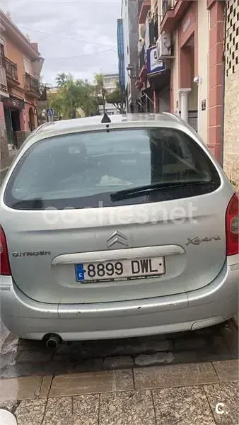 Usado Citroën Xsara Picasso Exclusive 110 CV (80 kW) 2006 Verde Monovolumen