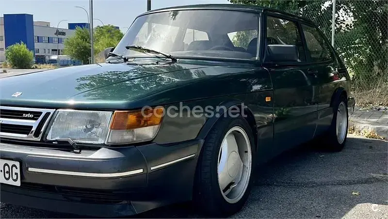 Usado Saab 900 185 CV (136 kW) 1994 Verde Coupe