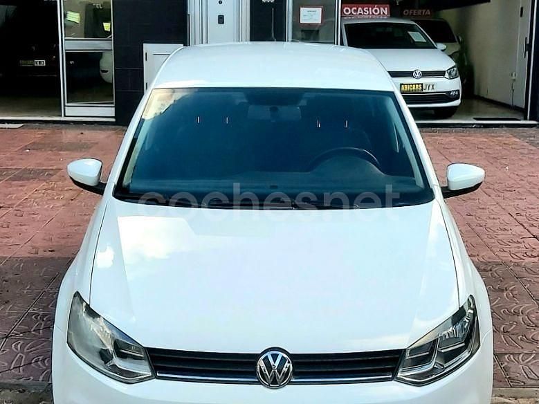 Usado VW Polo Advance 90 CV (66 kW) 2017 Blanco Berlina