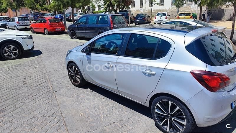 Gris / plata Usado 2019 Opel Corsa Selective Berlina | 9400 € (Super precio) - Imagen 1/4