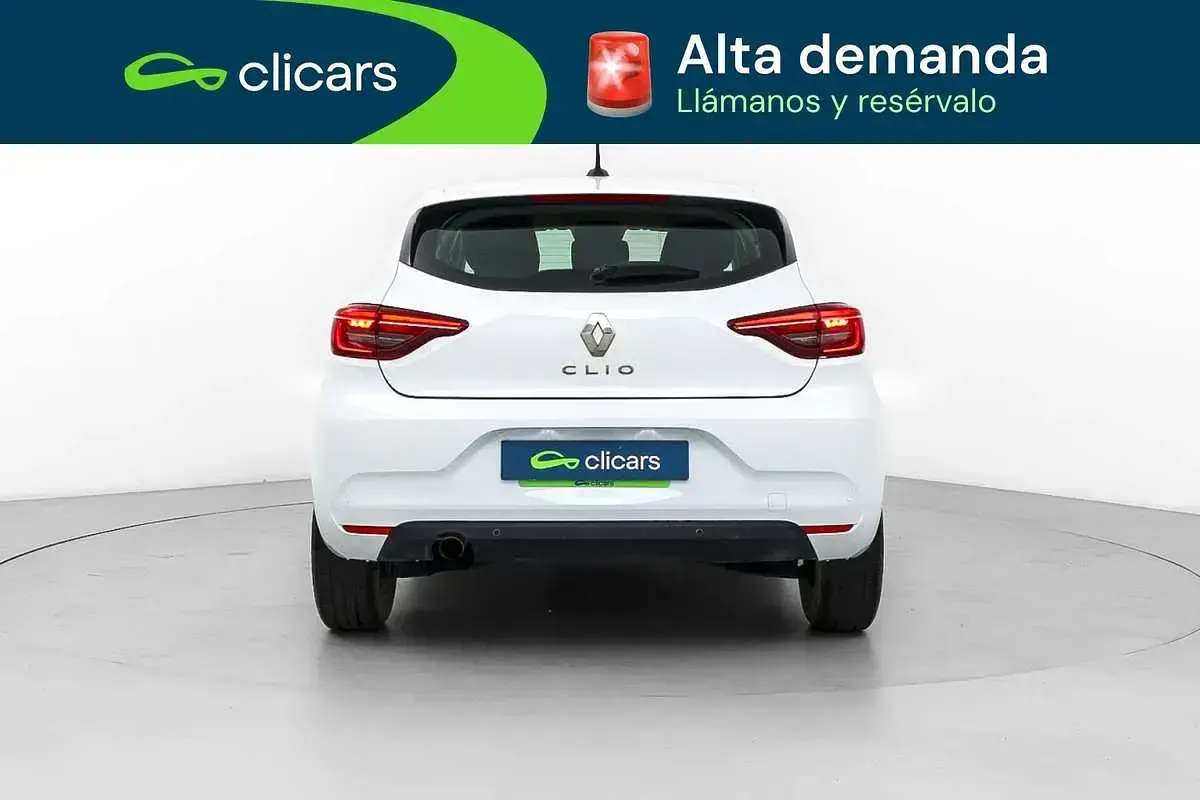 Usado Renault Clio Intens 101 CV (74 kW) 2022 Blanco Utilitario