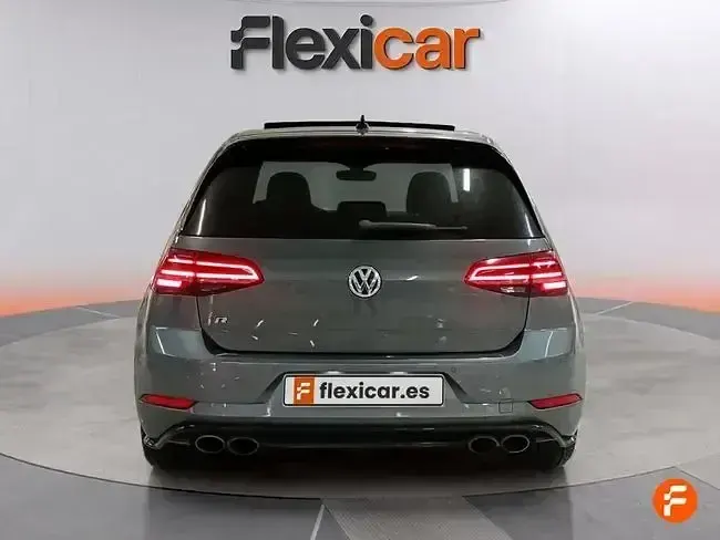 Usado VW Golf VII R 310 CV (228 kW) 2017 Gris Berlina