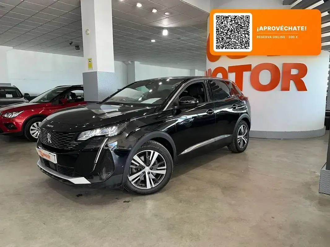 Usado Peugeot 3008 Allure 226 CV (166 kW) 2023 Negro SUV