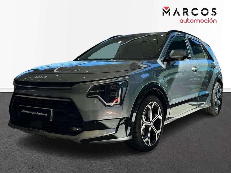 Gris Usado 2023 Kia Niro SUV | 30.000 € (Caro) - Imagen 1/4