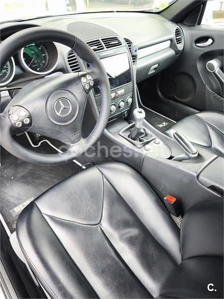 Usado Mercedes SLK200 163 CV (119 kW) 2006 Gris / plata Descapotable