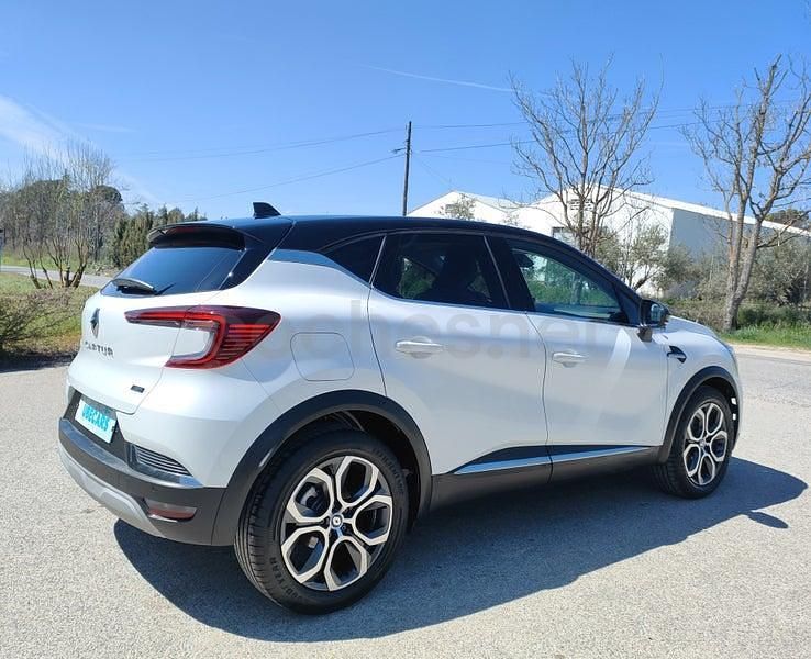 Usado Renault Captur Techno 145 HP (106 kW) 2023 Branco SUV