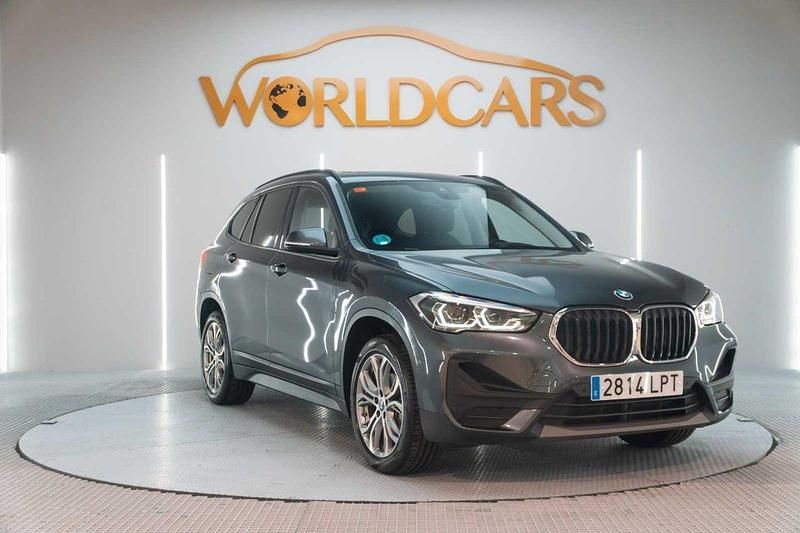 Usado BMW X1 Advantage 137 CV (100 kW) 2021 Gris SUV