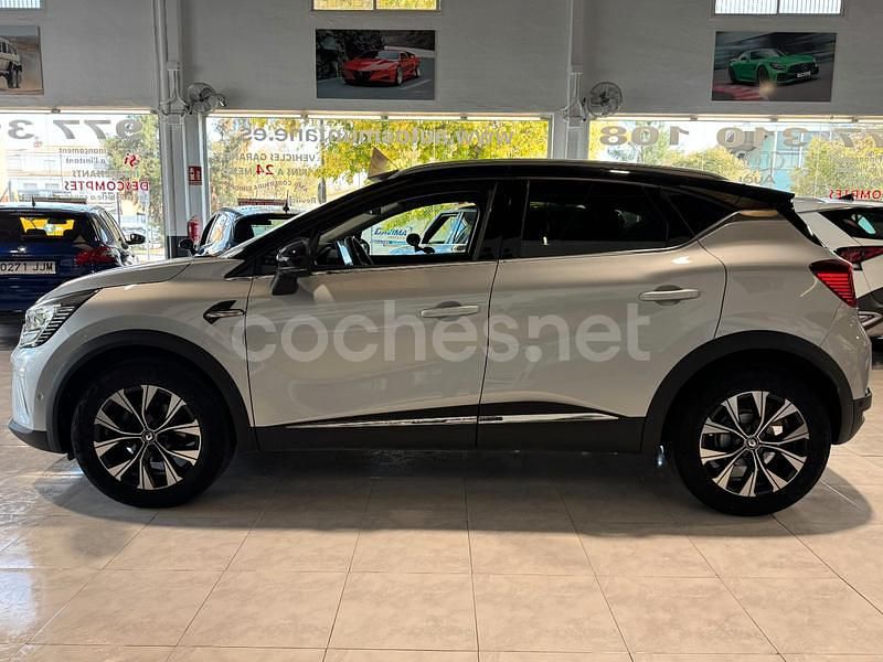 Usado Renault Captur Techno 101 CV (74 kW) 2024 Gris / plata SUV
