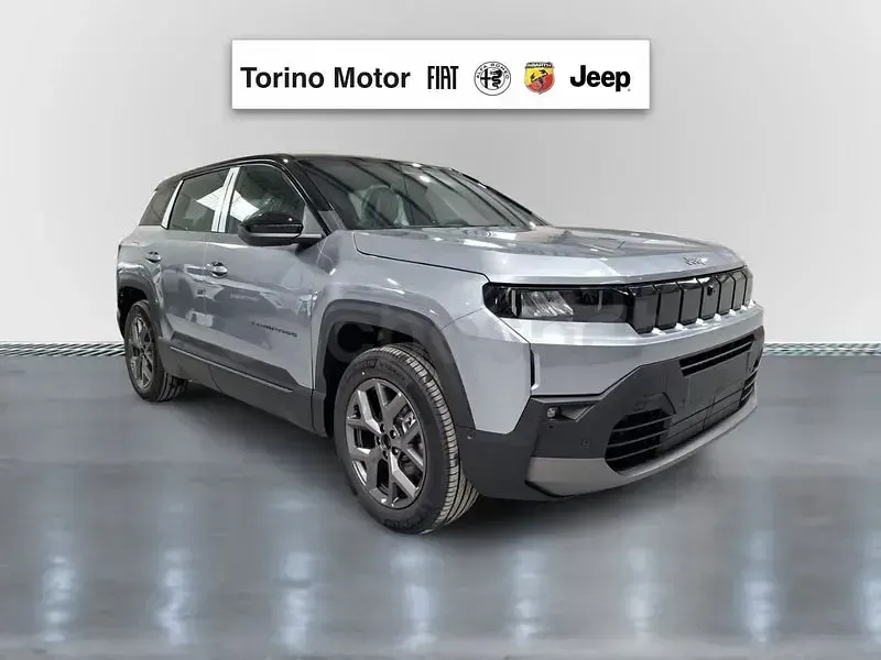 Nuevo Jeep Compass Altitude 145 CV (106 kW) 2026 Gris / plata SUV
