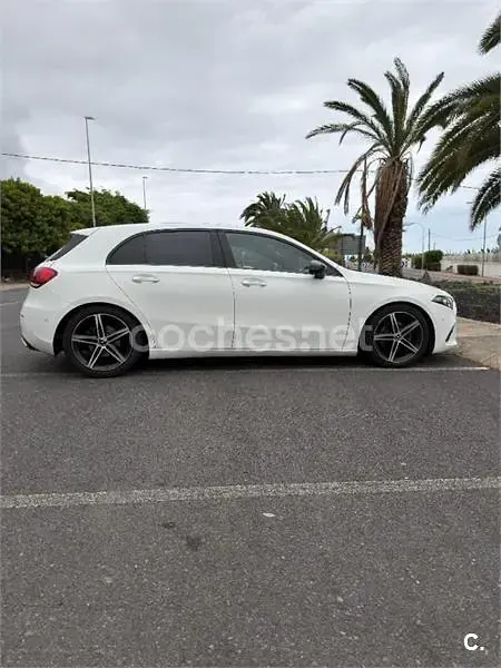 Usado Mercedes A180 109 CV (80 kW) 2019 Blanco Berlina