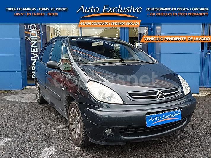 Gris / plata Usado 2003 Citroën Xsara Picasso Monovolumen | 1990 € (Buen precio) - Imagen 1/4