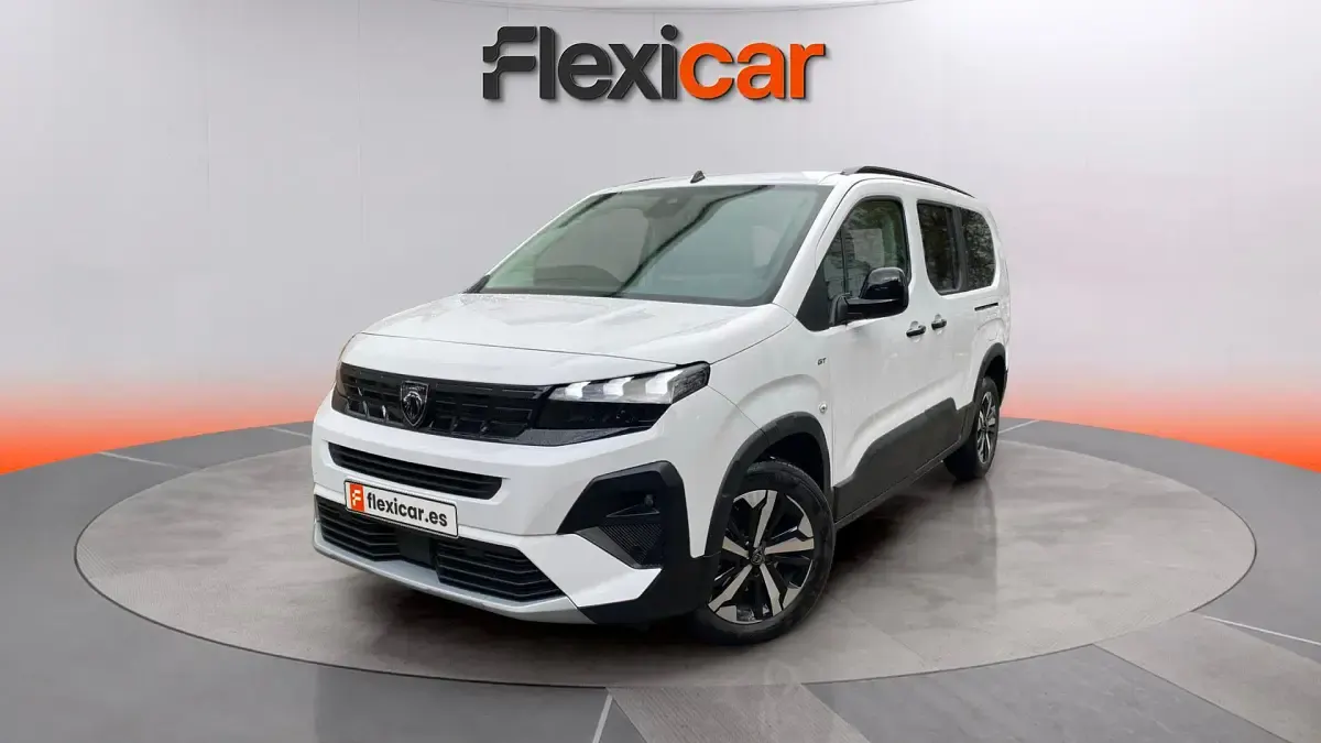 Usado Peugeot Rifter GT 131 CV (96 kW) 2025 Blanco Monovolumen