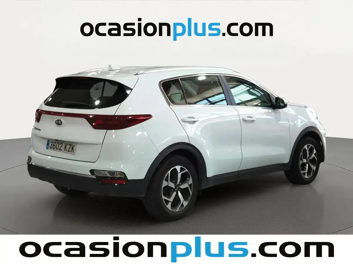 Usado Kia Sportage 136 CV (100 kW) 2019 Blanco SUV