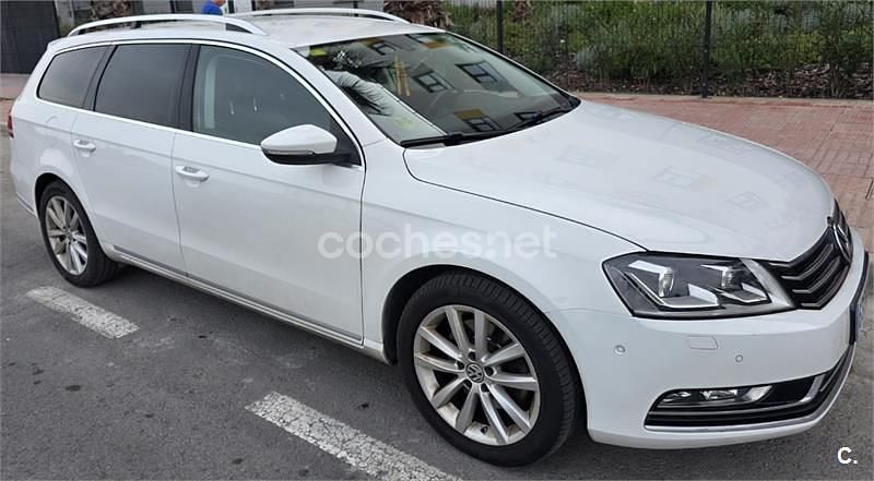 Usado VW Passat Highline 140 CV (102 kW) 2014 Blanco Familiar