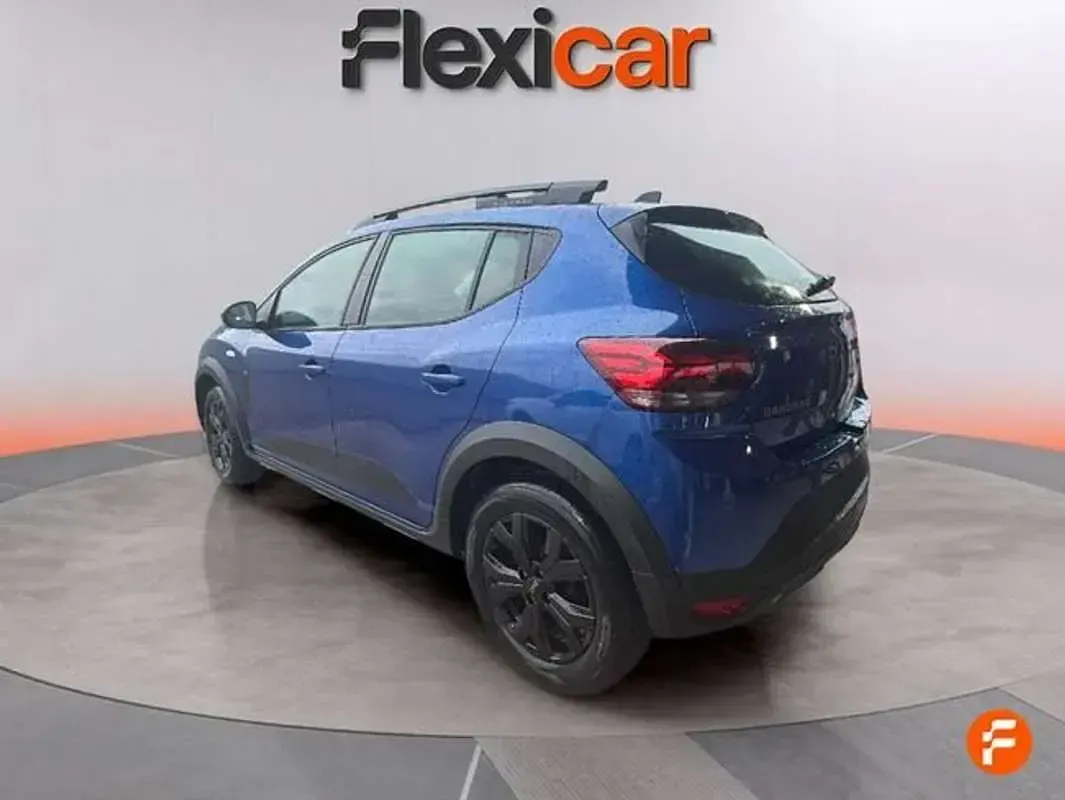 Usado Dacia Sandero Extreme 101 CV (74 kW) 2025 Azul Utilitario
